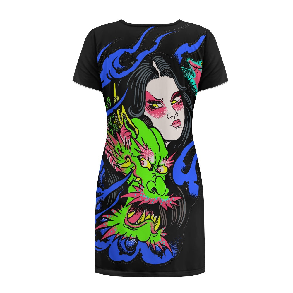 Dragon Lady Short-sleeved round-neck button nightdress